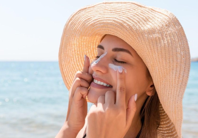 Top 7 Skin Care Tips To Look Flawless On The Beach This Summer