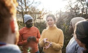How integrative holistic therapies help patients manage chronic pain