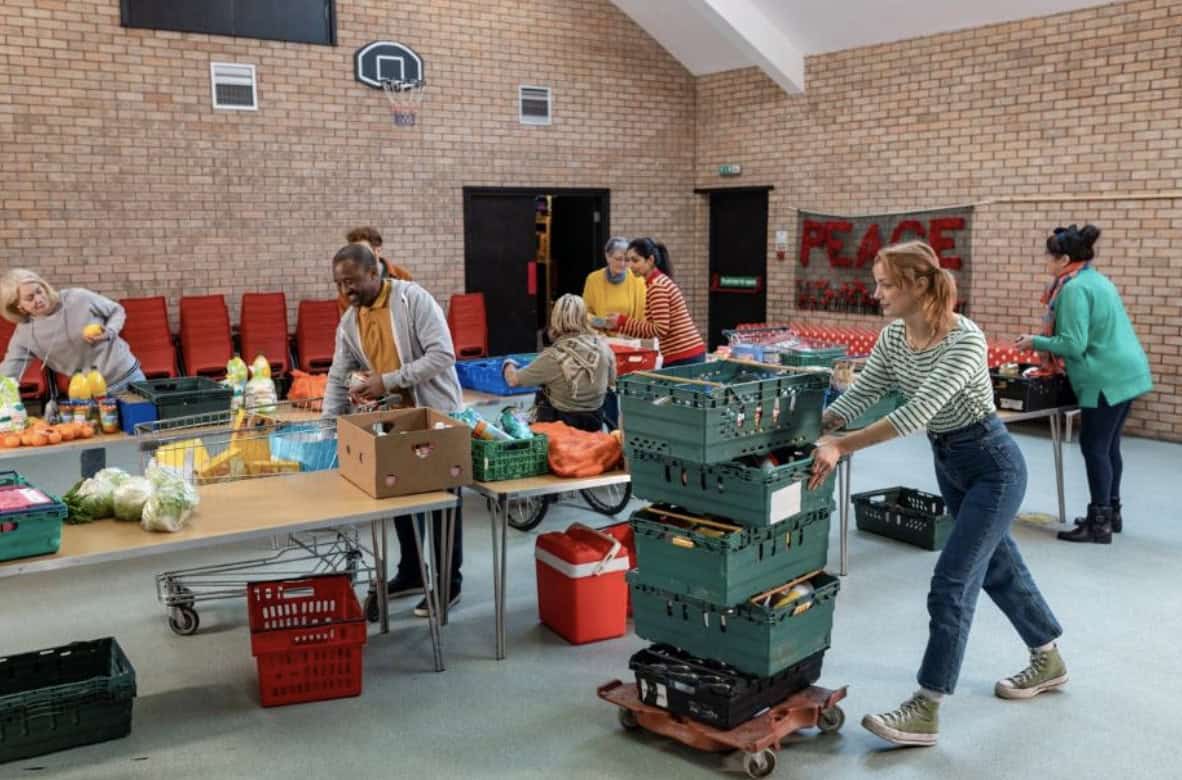 How Social Workers Empower Communities Through Non-Profits